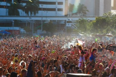 Ultra Crowd Ultrafest 2012 crowd shots